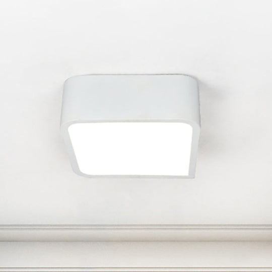 10’/14’ Wide Metal Square Flush Mount Led Ceiling Light In White/Black With Modern Design And