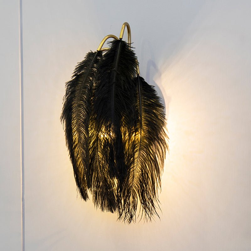 Minimalist Feather Shaded Wall Sconce Light Fixture For Living Room - Mount Lighting Black / Leaf
