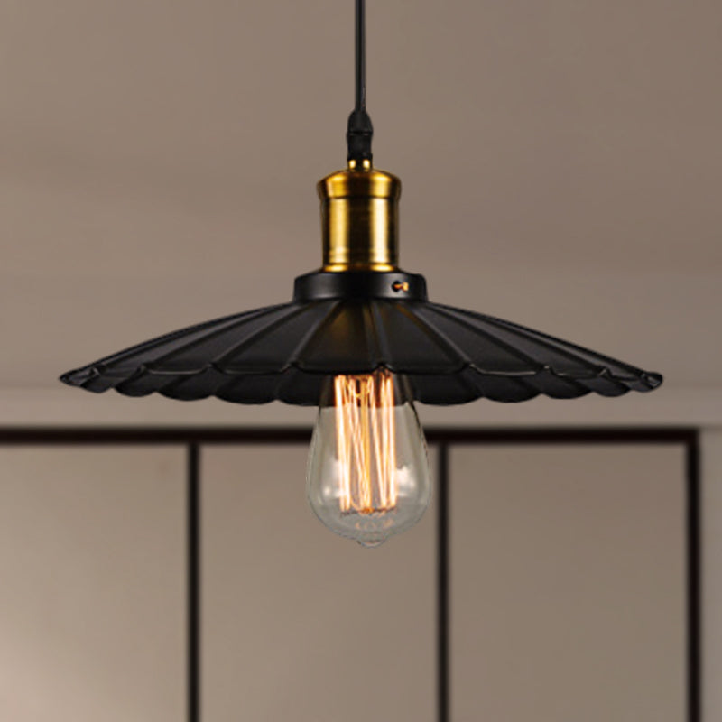14’/16’ Dia Industrial Scalloped Pendant Light 1 Head Metallic Ceiling Lamp In Black/White