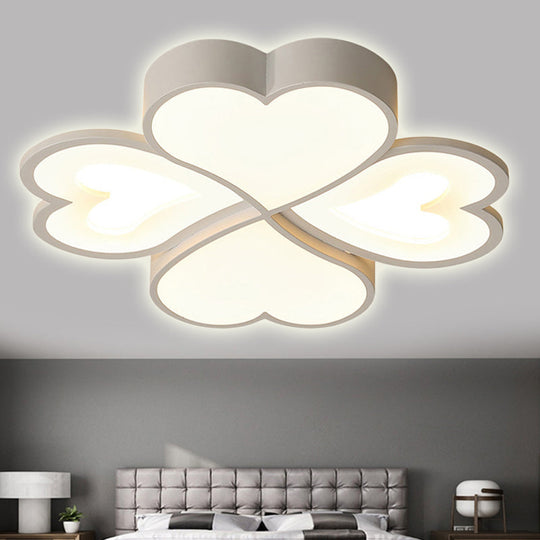 Modern Heart Shape Acrylic Flush Mount Ceiling Light - Stylish Living Room Fixture