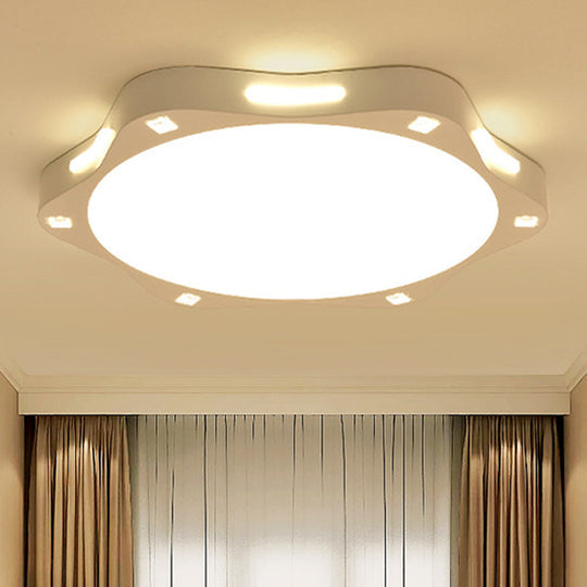 Contemporary Sun-Inspired Led Ceiling Lamp For Child Bedroom In Bright White Acrylic
