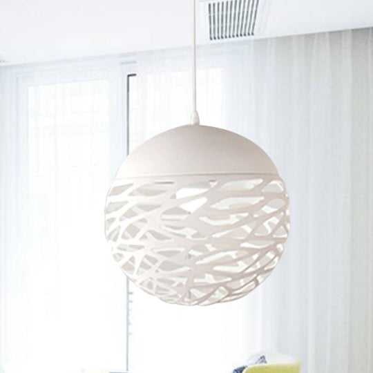 Contemporary Metallic Hollow Globe Pendant Light For Dining Table - 1 Hanging White / 8’