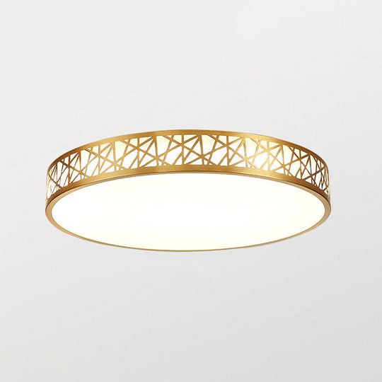 Minimalist Brass Ceiling Light With Geometric Design And Led Flushmount / 19.5’ Round