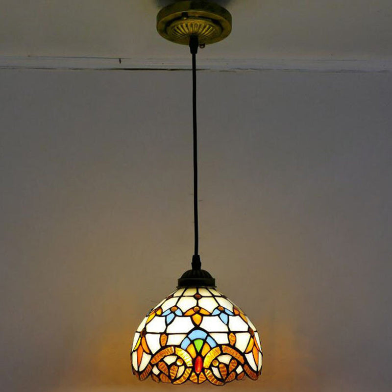 Tiffany-Style Stained Glass Pendant Light: Elegant 1-Light Hanging Lamp For Dining Room Beige / 8’