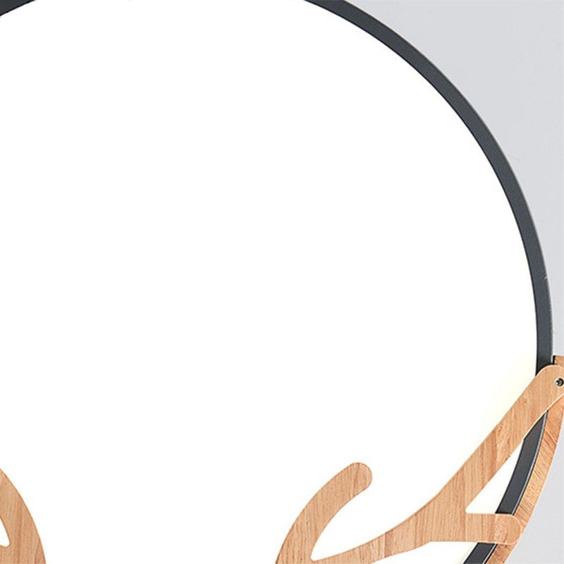 Metal Nordic Flush Mount Spotlight With Antlers - Round 1-Light Light