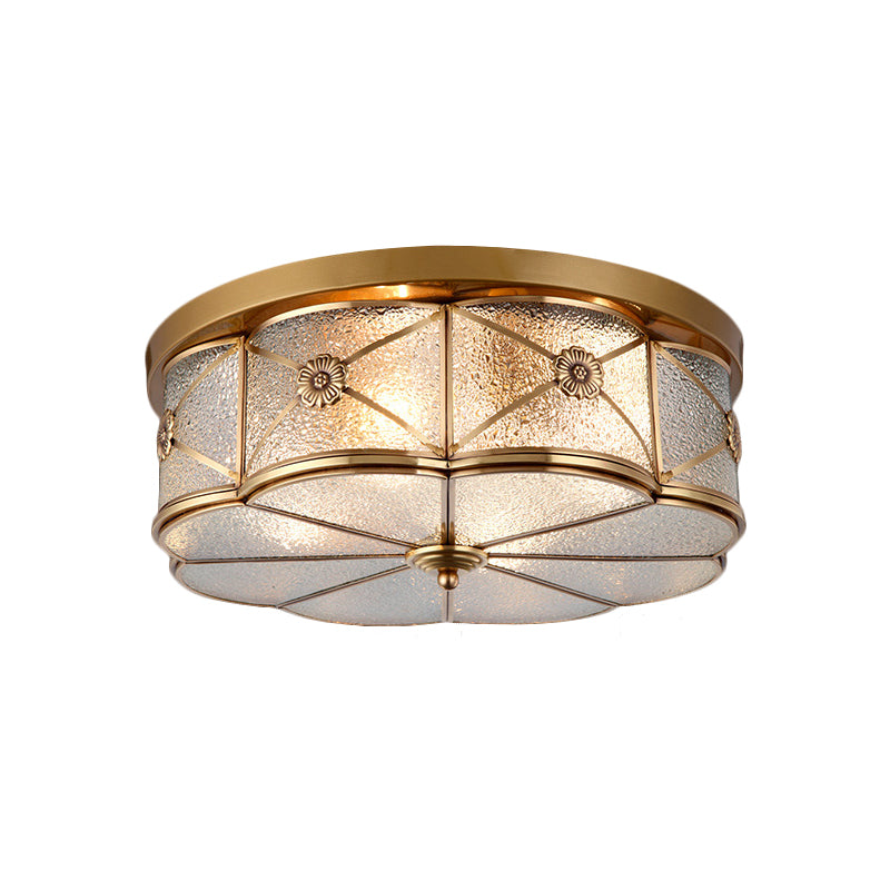 Scalloped Glass Bedroom Flush Mount Light - 14’/18’ W Colonial Brass Lamp With Seedy Shade