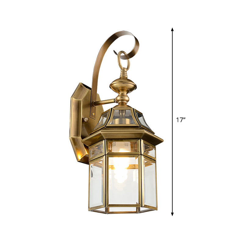 Brass Lantern Wall Lamp With Clear Glass Pane For Outdoor Lighting