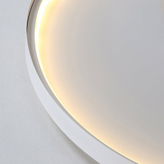 Modern Minimalist Disk Metal Ceiling Light Fixture - White/Black Led Flush Mount