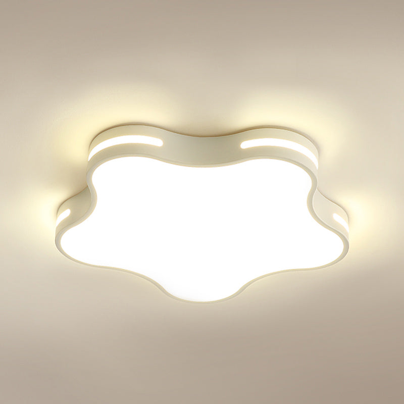 White Acrylic Led Ceiling Flushmount - Minimalist Star Design 19.5’ Wide