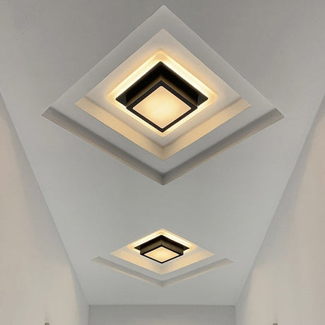 Contemporary Mini Round/Square Flush Mount Ceiling Light In Black/White With Metal Finish - Led