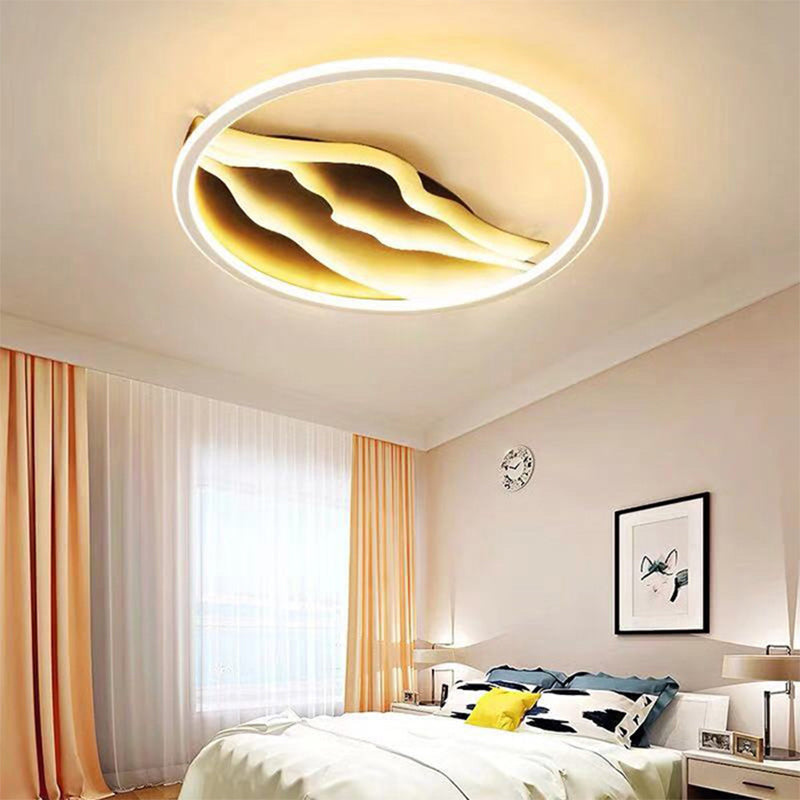 Stylish 16/19.5 Led Ceiling Flush Mount In Acrylic Black And White Warm/White Light For Bedroom