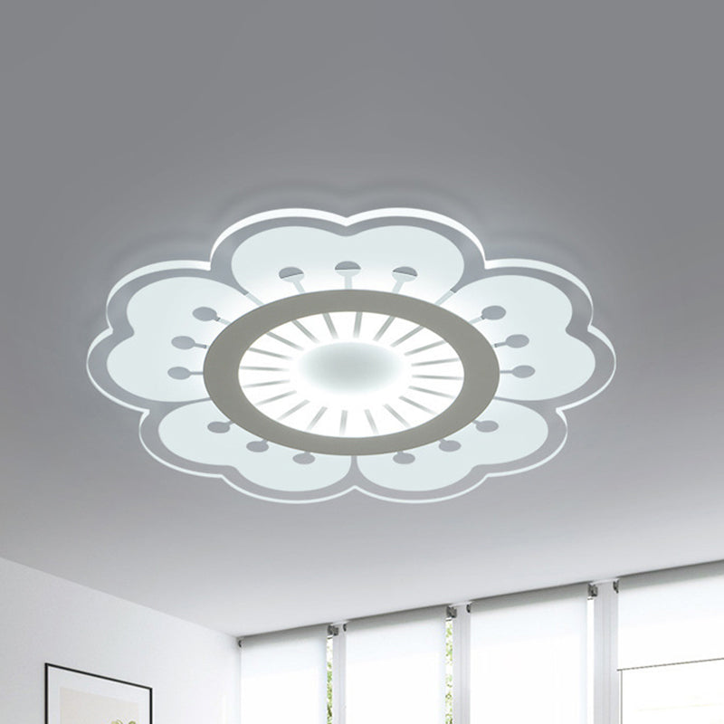 Contemporary Acrylic Led Flush Mount Ceiling Fixture - Flower Design 16.5/20.5 Wide White