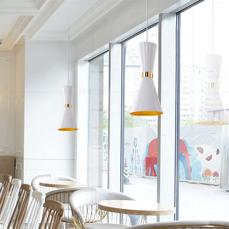 Modern Tapered Pendant Ceiling Lamp In Black/White - Metal 1 Bulb Suspension Lighting