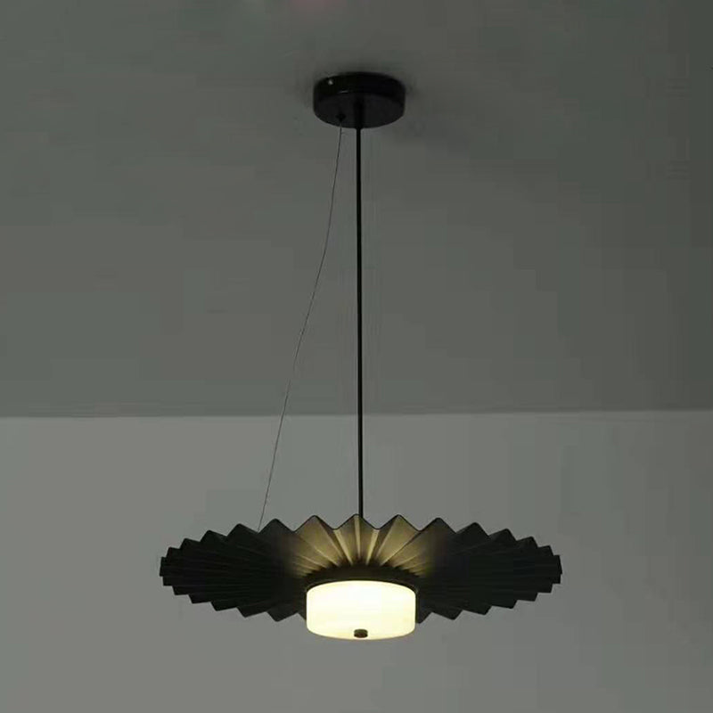 Modernist Circle Metal Hanging Light: 1-Head Black/Gold Suspension Lamp For Living Room Ceiling