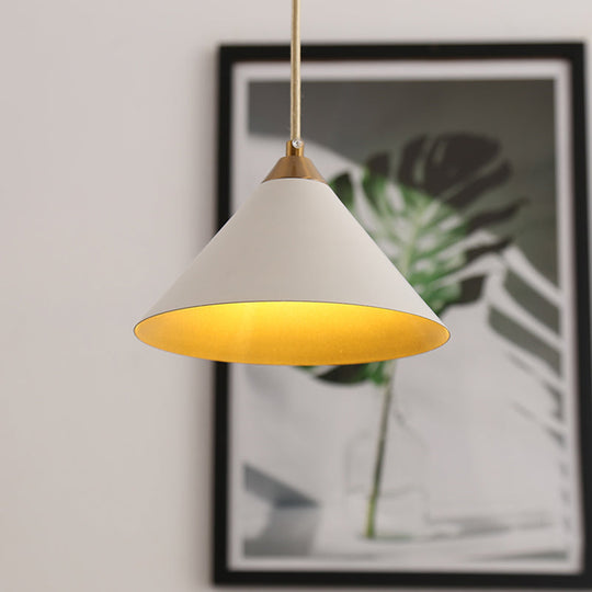 Modern White Conical Ceiling Pendant Light Fixture - Metal 1 Bulb Living Room Lighting