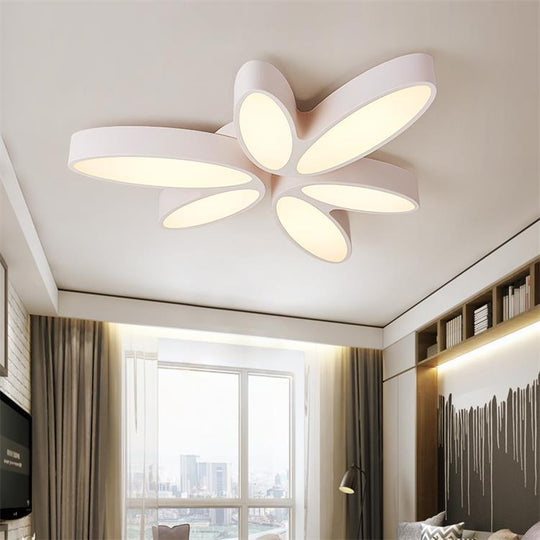 Contemporary Floral Flush Mount Acrylic 6 Light Fixture - 27’/33.5’ In Warm/White’ For