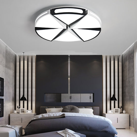 Modern White Round Ceiling Light For Kitchen Metal Flush Mount - 16/19.5 Lights With Black Accents