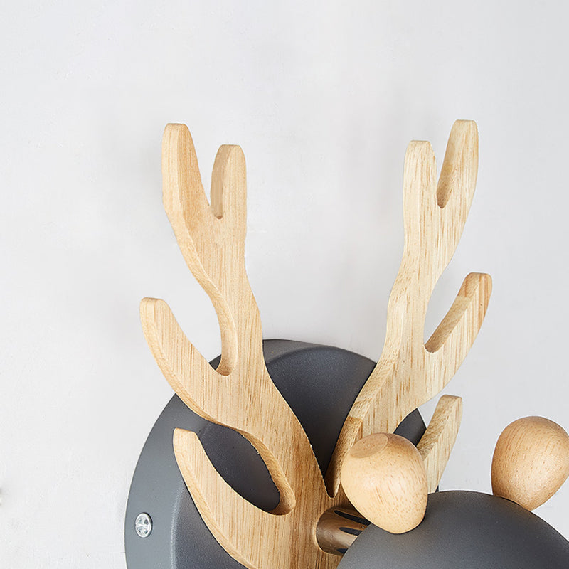 Modernist Metal Wall Sconce With Antler Design And Cylinder Shape For Bedroom Lighting