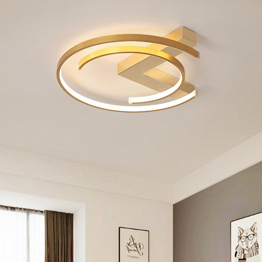 Metal Gold Flush Mount Ceiling Lamp - C-Shaped Design Led Bedroom Lighting 16’/19.5’ Wide