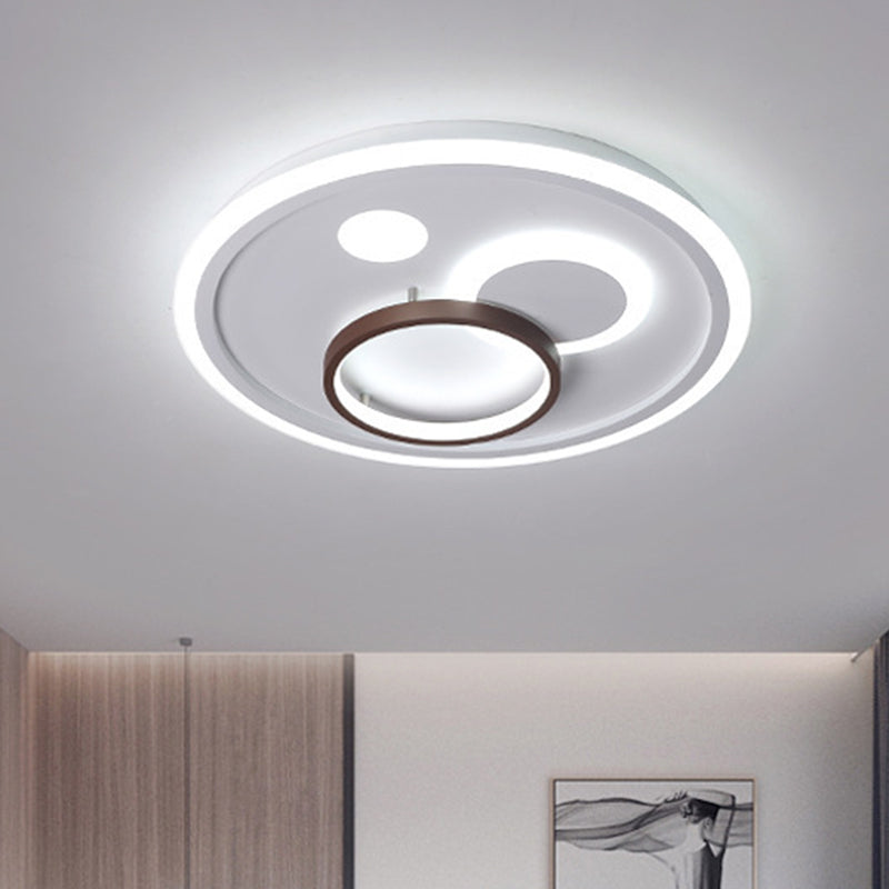 Nordic Style Round Ceiling Flush Lamp With Integrated Led White And Diffuser -
