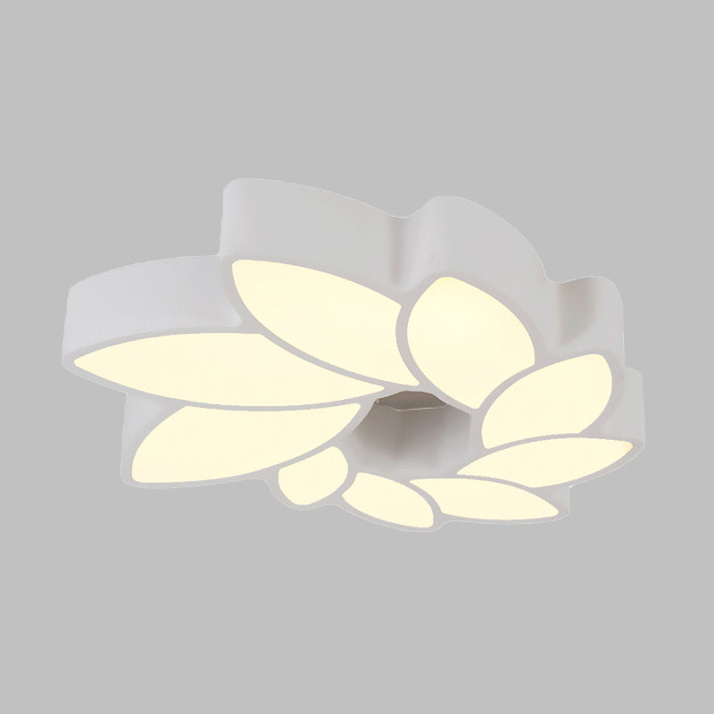Simplicity Acrylic Floral Ceiling Light - 22.5’/31.5’ Wide Flush Mount Fixture For Living Room