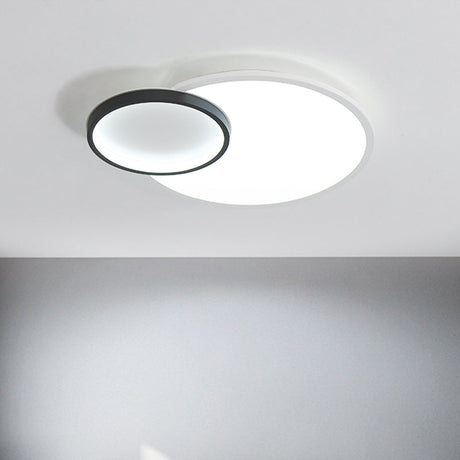 Modern Acrylic Led Flush Mount Light Fixture Round Black And White Design 16/19.5 Wide
