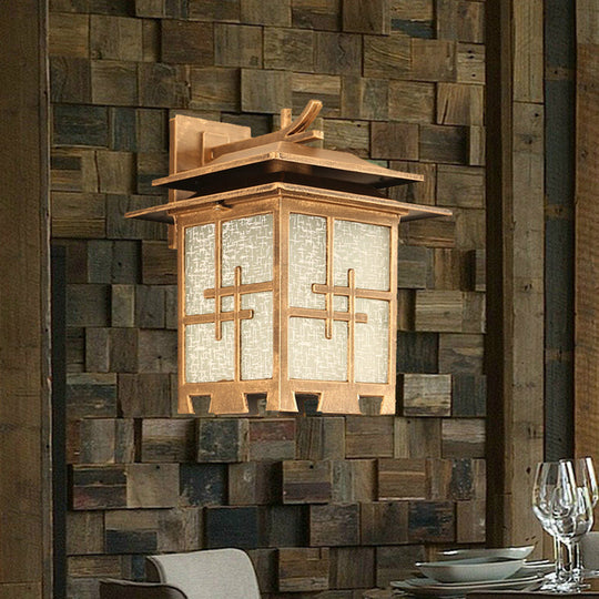 Farmhouse Outdoor Wall Lamp: 1-Light Sconce Fixture With Textured Glass Shade In Brass/Black