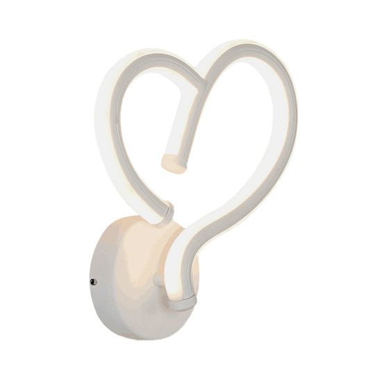 Heart-Shaped Led Acrylic Wall Sconce In Warm/White Light - Contemporary Design