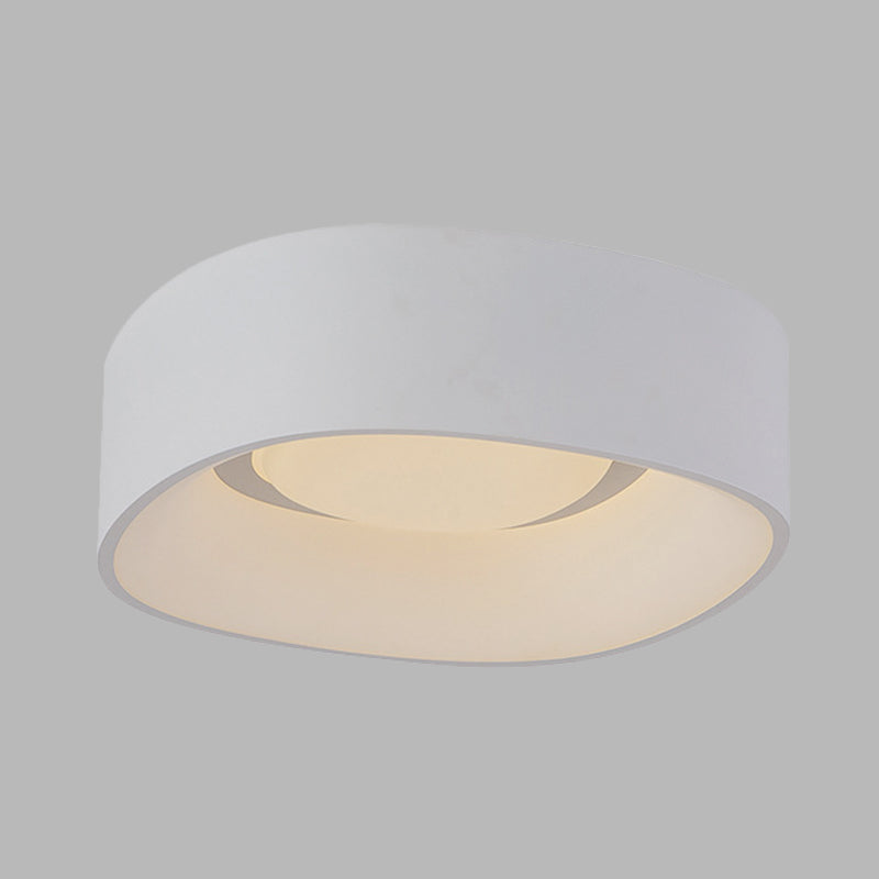 White Led Flush Mount Ceiling Light With Metallic Shade Available In 19’/23’ W