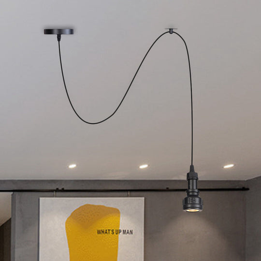 Antiqued Black Metal Water Pipe Pendant Lamp For Foyer - Head Design