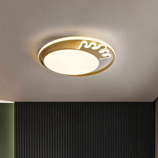 Crown/V - Shaped Acrylic Ceiling Mount Led Golden Flushmount Light - Kids Style Living Room