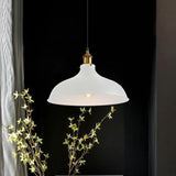 Vintage Style Pendant Lamp- Metal Bowl Ceiling Light Fixture In Black/White For Restaurants