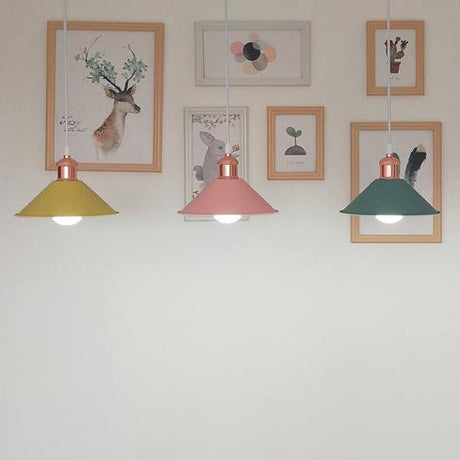 Modernist Conical Suspended Lamp - 1 Light Hanging Fixture In Black/White For Living Room