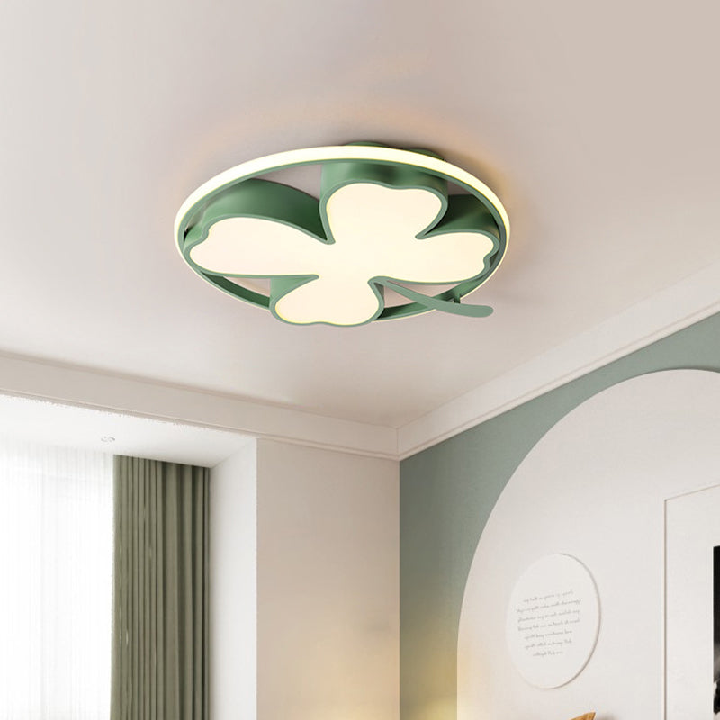 Contemporary Clover Bedroom Flushmount Led Ceiling Light In Black/Green