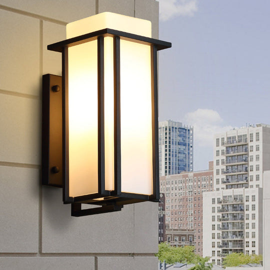 Vintage Black Wall Mounted Lamp With Frosted Glass Shade - One Bulb Metal Frame