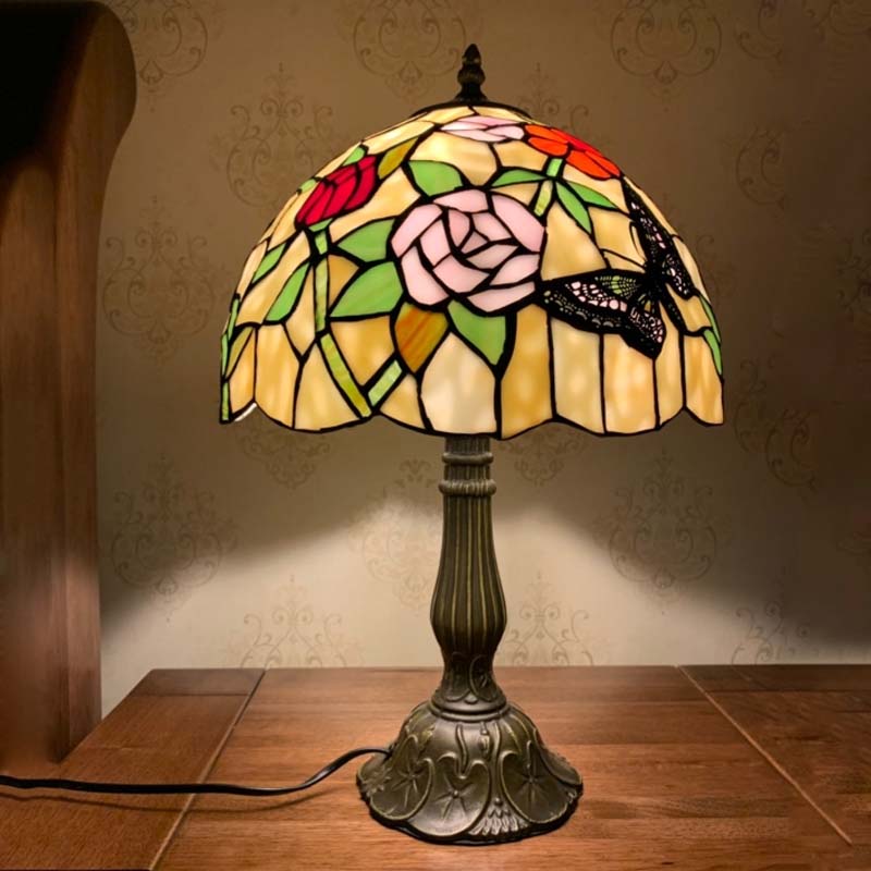 Nora - Tiffany Stained Glass Butterfly And Flowerbud Table Lamp Single-Bulb