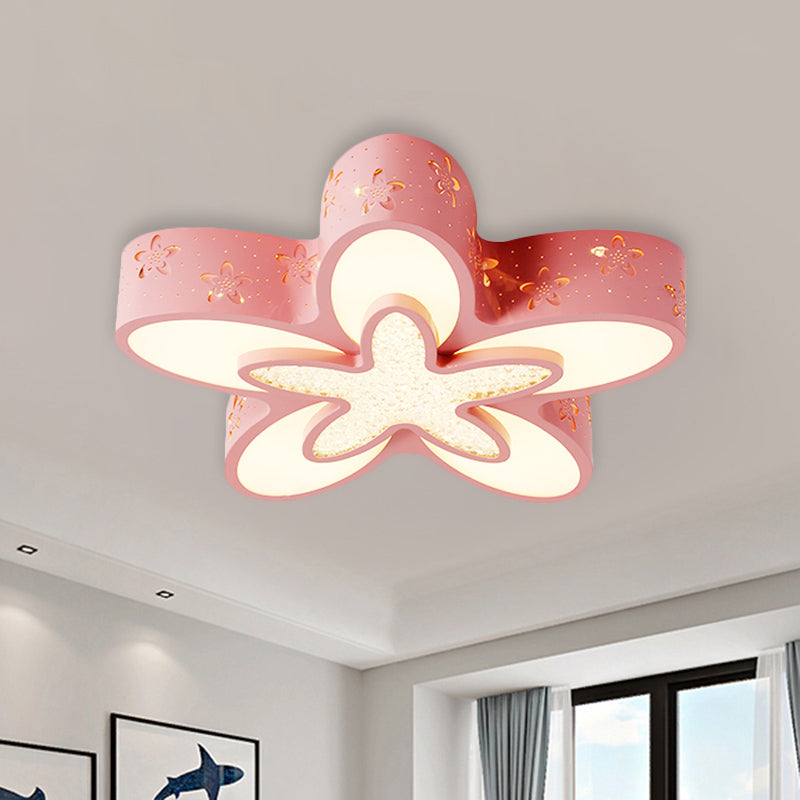 Flower - Shaped Led Cartoon Flush Ceiling Light For Kids’ Bedrooms In Pink/Blue