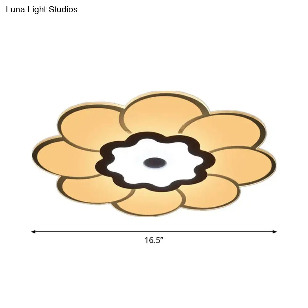 Minimalist Flush Mount Led Ceiling Lamp In White With Ultrathin Design & Acrylic Finish