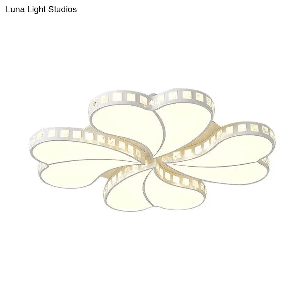 Child Bedroom Heart Flush Ceiling Light: Luxurious White Lamp With Crystal Accents