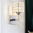 Clear Crystal And Metal Cubic Shade Wall Sconce: Modern Stylish 1 Light Fixture (Silver/Gold) For
