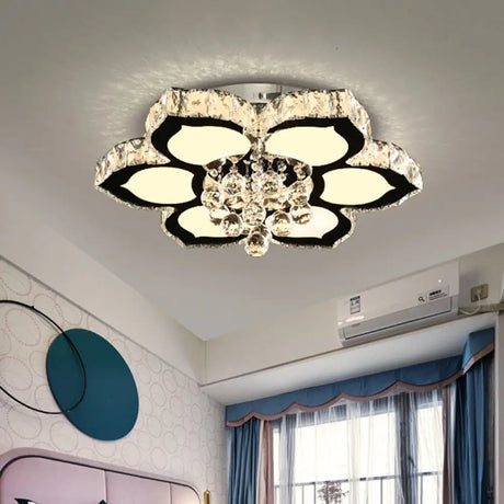 Contemporary Beveled Glass Lotus Led Flush Light In Chrome - Ideal For Bedroom 17’/22’ Wide / 17’
