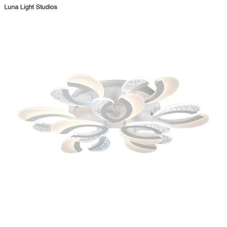 Contemporary Clear And White V - Shaped Flush Mount Led Light Fixture - Acrylic Ceiling With 4/6/9