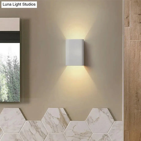 Contemporary Cuboid Metal Led Wall Sconce - Bronze/Gold/White Light For Living Room