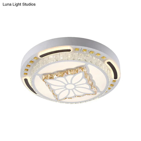 Contemporary Led Crystal Shaded Flush Ceiling Light - 23.5’/31.5’ W White