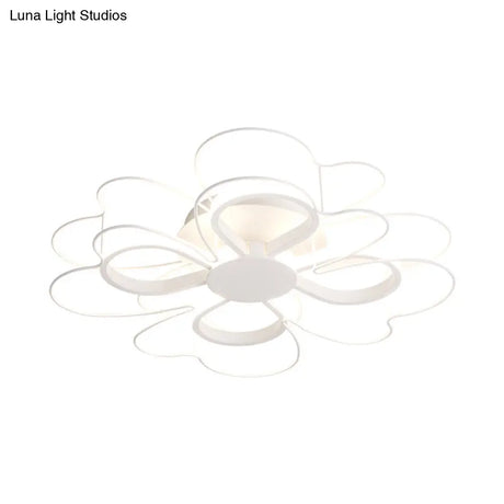 Contemporary Metallic Clover Flush Light - 19’/22.5’ W Black/White Led Warm/White Lighting