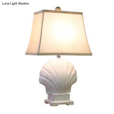 Green/White Ceramic Shell Night Light Table Lamp With Pagoda Shade - Handmade Country Style 1 Bulb