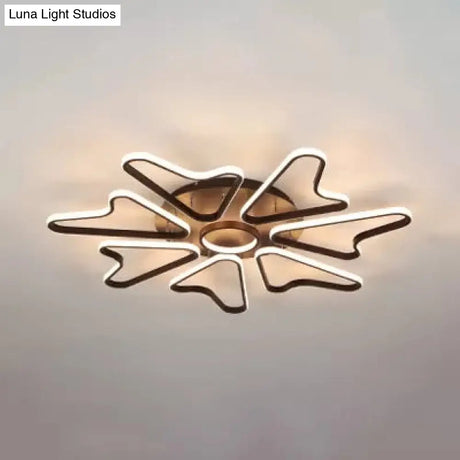 Horn-Shaped Led Ceiling Lamp For Modern Child Bedroom Made Of Acrylic