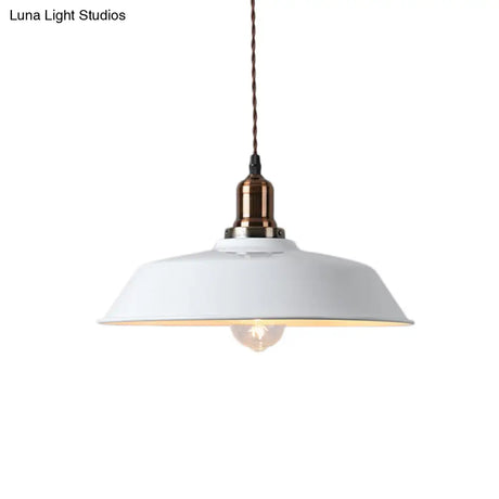 Industrial Barn Pendant Light - Stylish Metallic Hanging Ceiling Fixture For Restaurants
