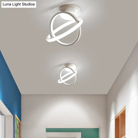 Minimalist Black/White Led Ceiling Flush Mount Lamp - Crossed Circle Metallic Design In Warm/White