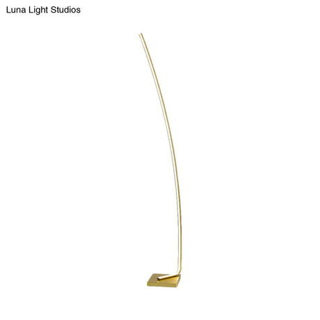 Minimalist Metal Curved Linear Led Floor Light With Foot Switch - Black/White/Gold Stand Up Lamp